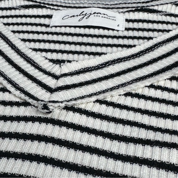 Carly Jean Los Angeles Black and White Striped Long Sleeve Top - Picture 4 of 5